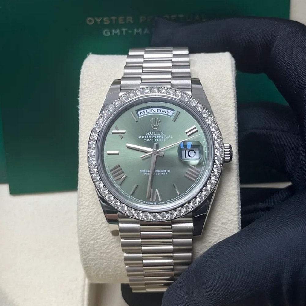 Rolex Day-Date 40mm 228349RBR-0030 Olive Green Dial President Bracelet - Image 2