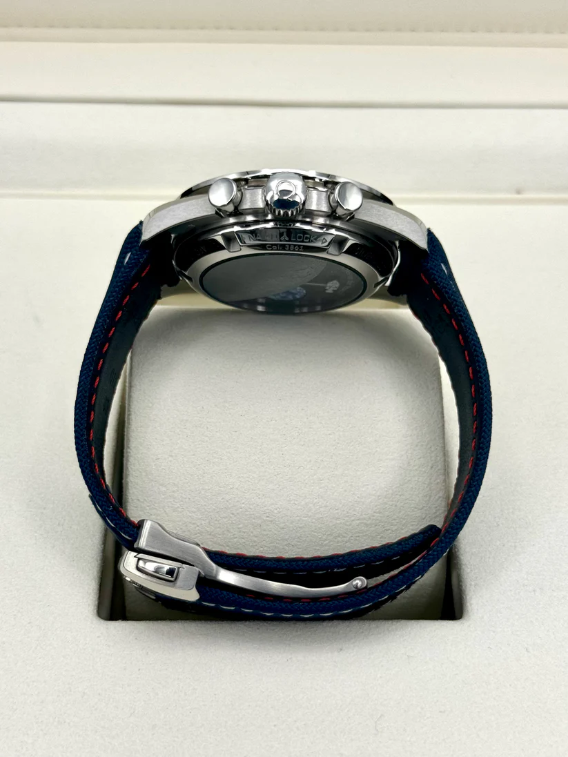 Omega Speedmaster '57 42mm Snoppy Anniversary Series 310.32.42.50.02.001 SILVER Snoopy AWARD MEN WATCH - Image 7