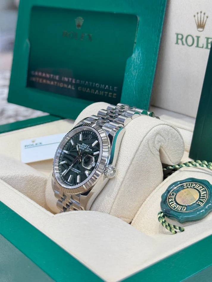 Rolex Datejust 36mm 126234 Olive Green Palm Motif Dial Jubilee Stainless Steel Watch - Image 5