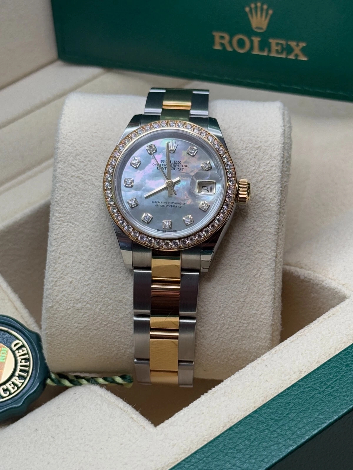 Rolex Lady-Datejust 28mm 279383RBR Mother-of-Pearl Dial Yellow Rolesor Oyster Bracelet - Image 7