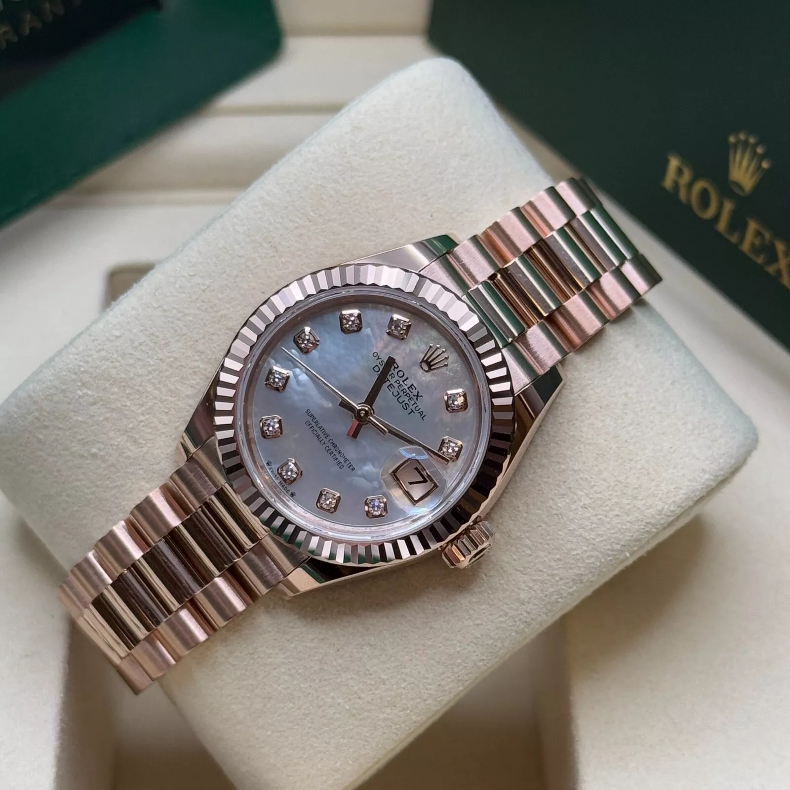 Rolex Lady-Datejust 28mm 279175 Mother-of-Pearl Dial President Everose Gold - Image 8