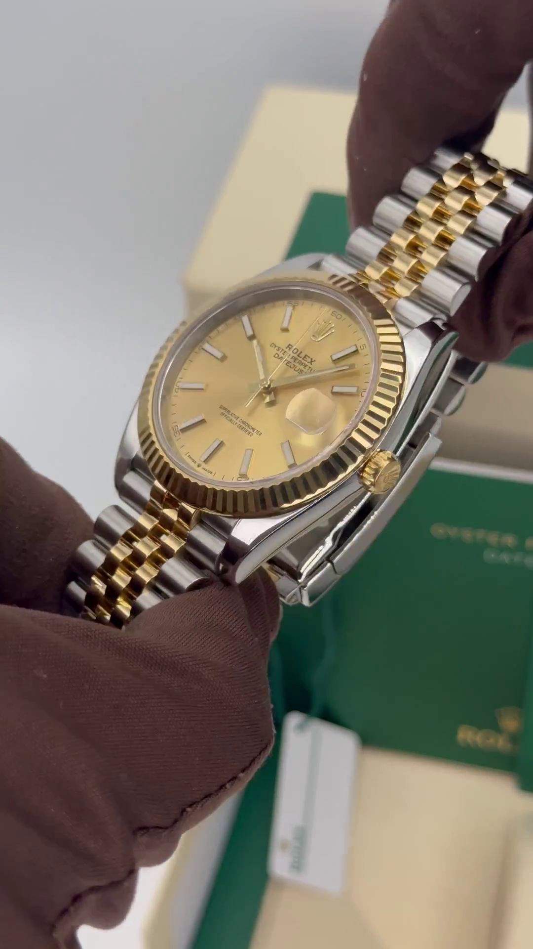 Rolex Datejust 41mm 126333 Champagne Index Jubilee Steel and Yellow Gold Mens Watch - Image 13