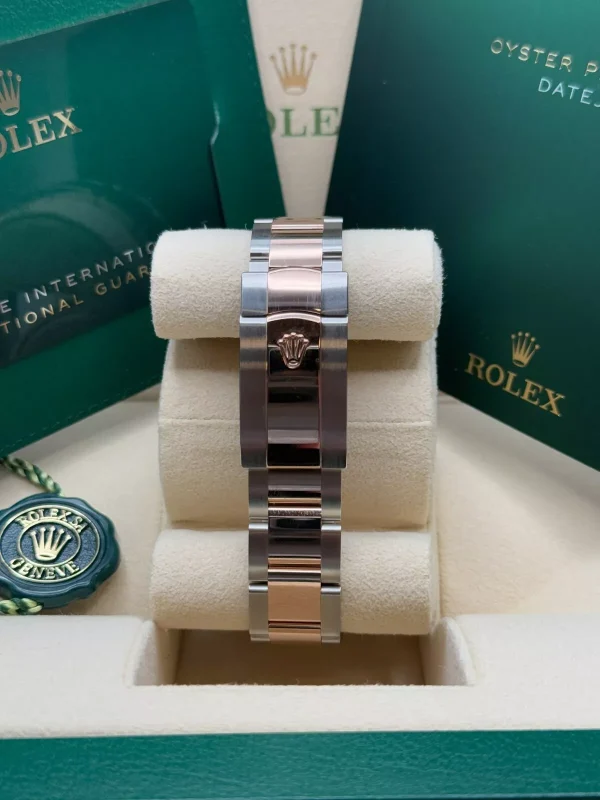 Rolex  Datejust 36mm 126201 White Dial Oyster Bracelet Watch