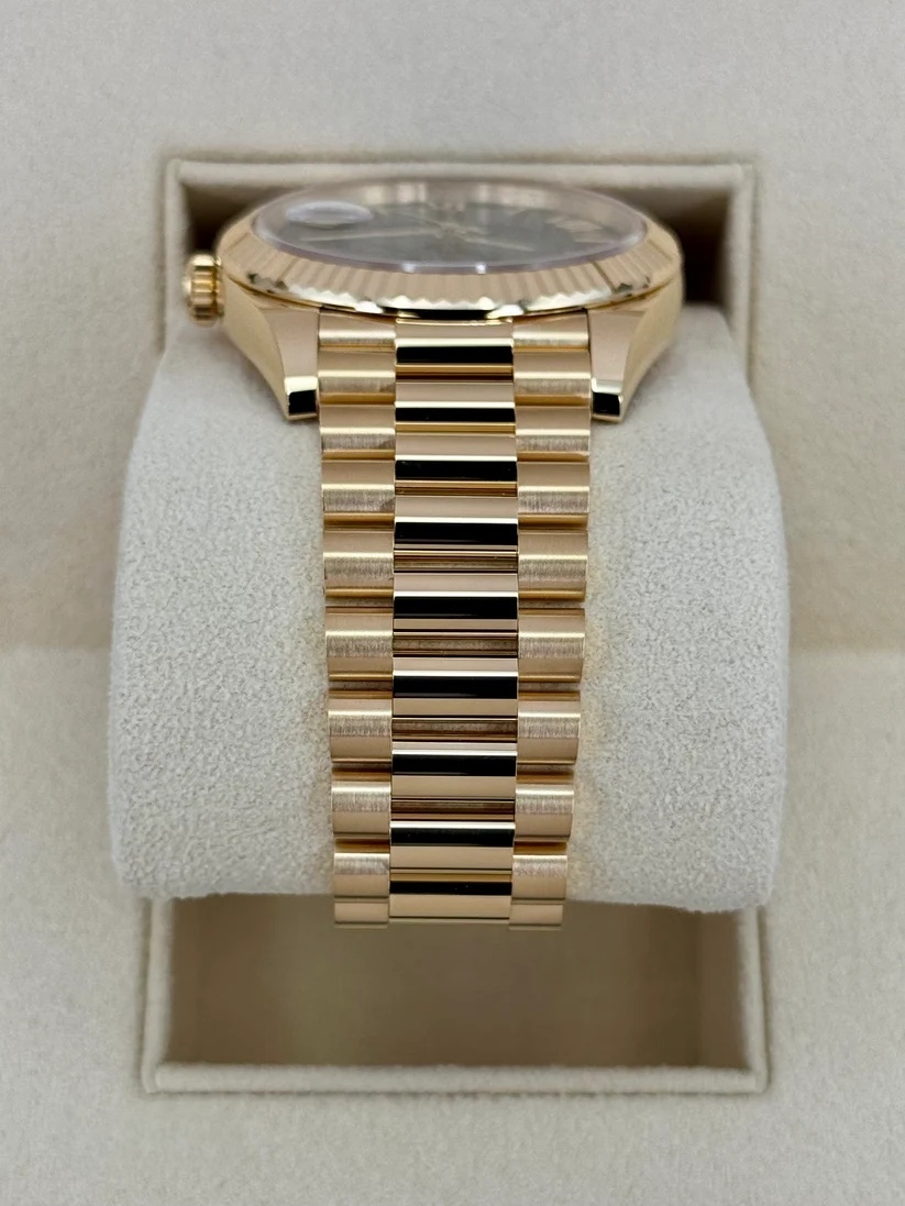 Rolex Yellow Gold President Day Date 40mm Green Roman Ombre Dial - 228238 - Image 5