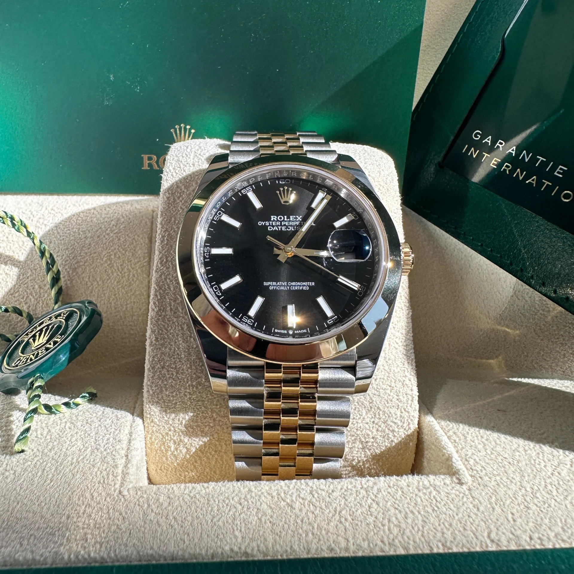 Rolex Datejust 41mm 126303 Black Index Jubilee 41mm Steel and Yellow Gold Mens Watch - Image 3