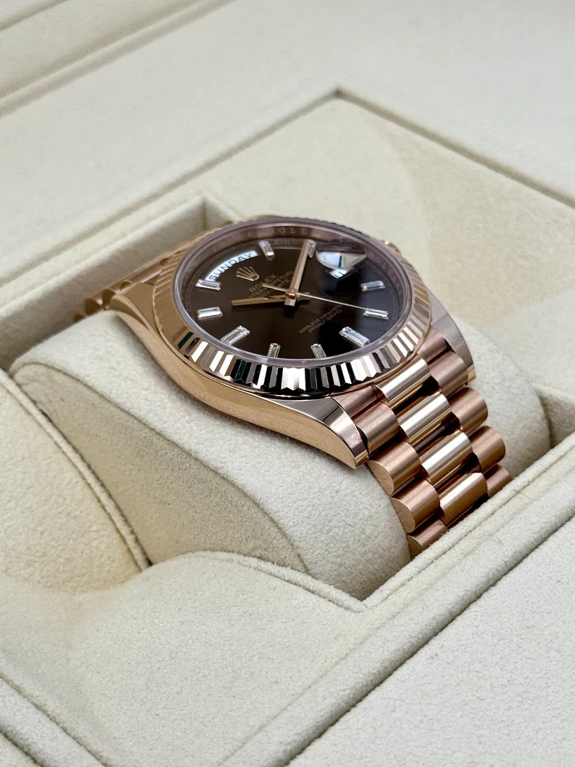 Rolex Day-Date "President" 40mm Everose Gold Chocolate Diamond Baguette Dial - 228235 - Image 4