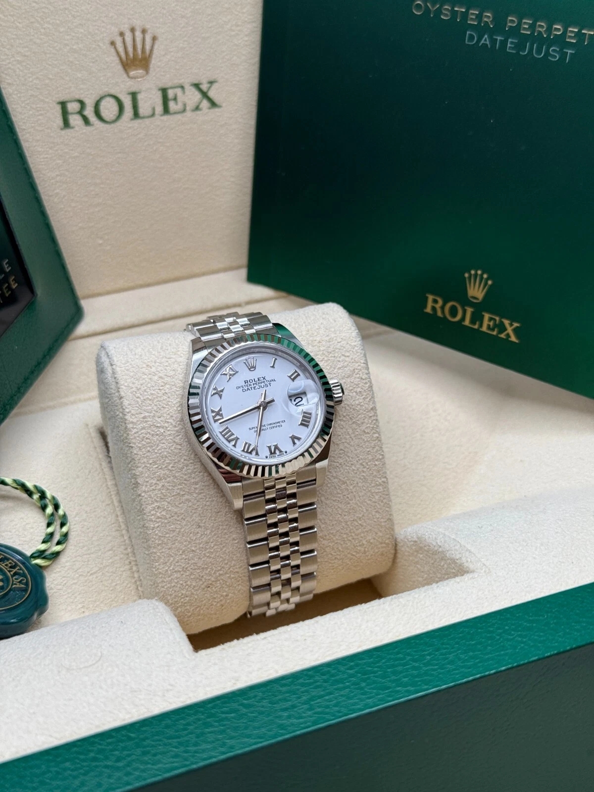Rolex Lady-Datejust 28mm 279174 White Roman Dial Oyster Bracelet - Image 4
