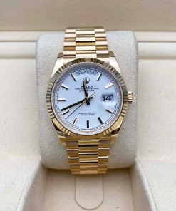 Alternative view of Rolex  Day-Date M128238-0081 36mm