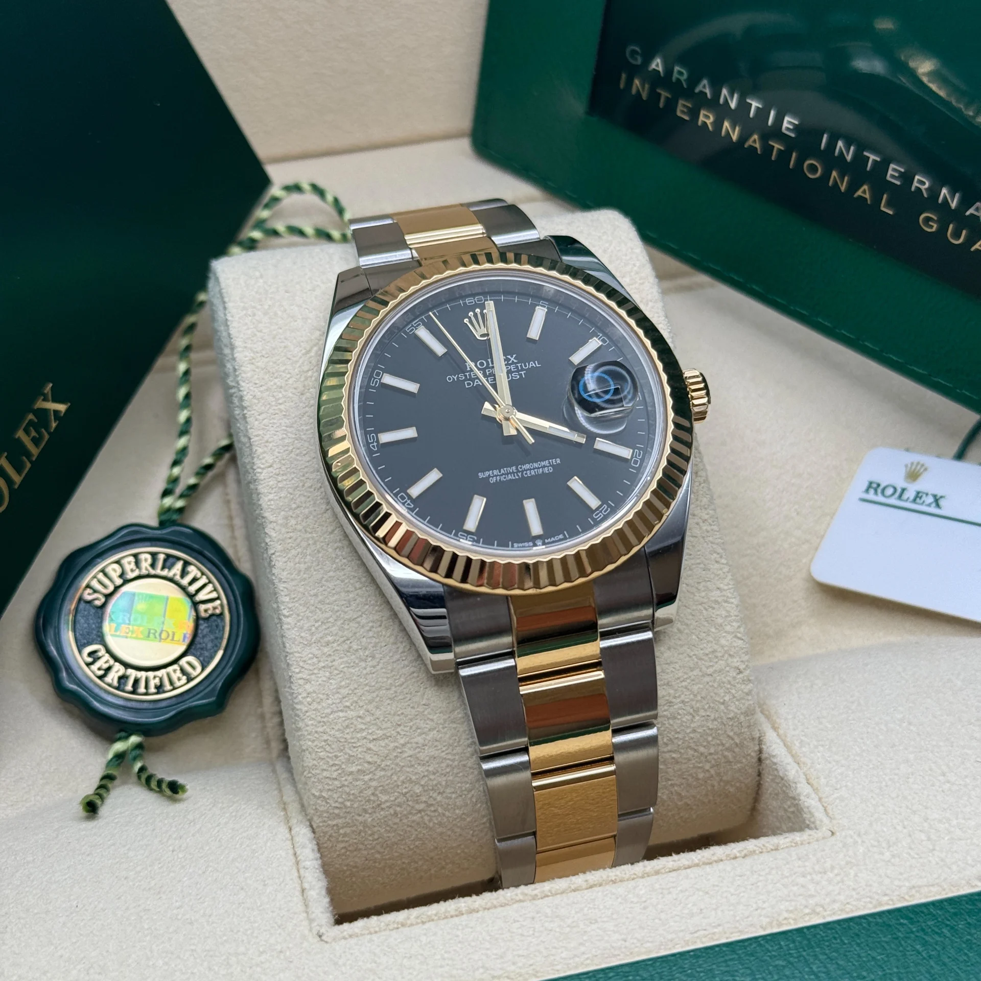 Rolex Datejust 41mm Two-Tone Yellow Gold Fluted Bezel Black Index Dial Jubilee - 126333 - Image 6