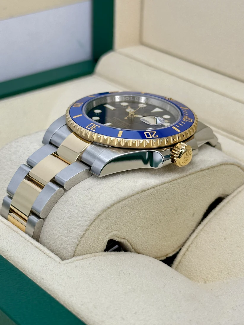 Rolex Submariner 40mm 116613LB - Image 3