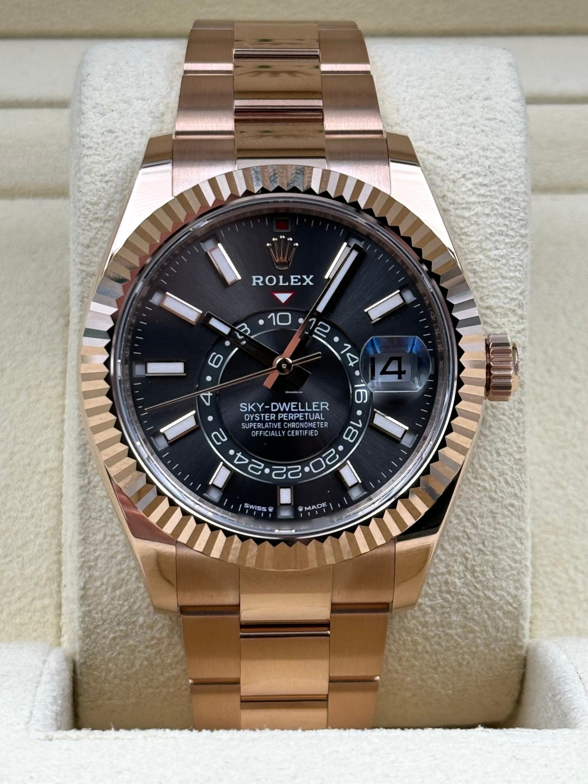 Rolex Sky-Dweller 42mm 336935-0004 Rose Gold Rhodium Dial Oyster - Image 2