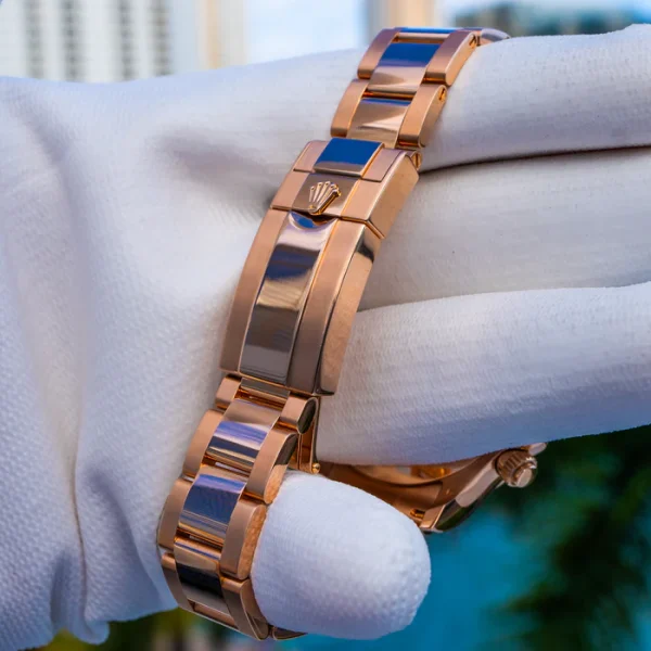 Rolex Cosmograph Daytona m116595RBOW 40mm