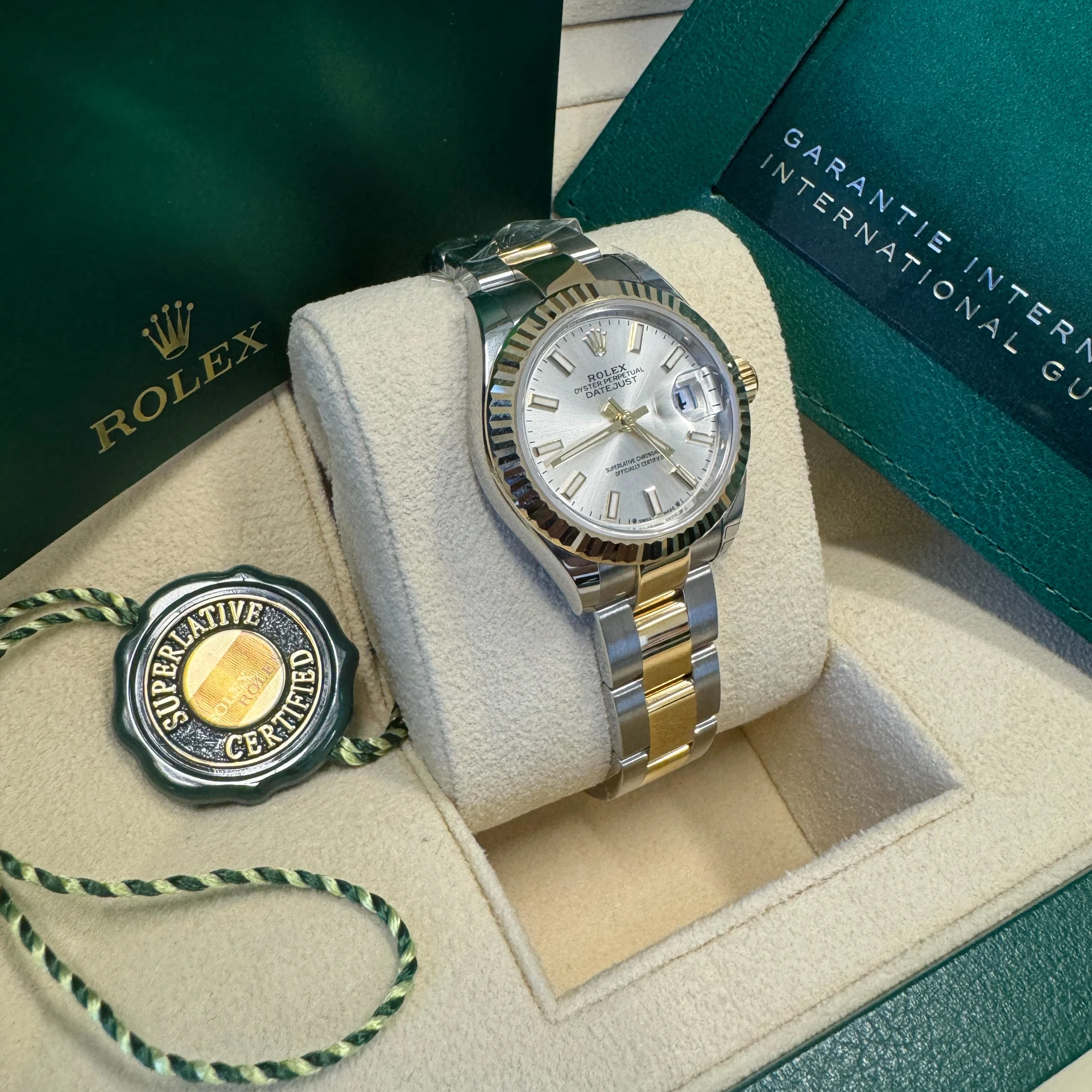 Rolex Lady-Datejust 28mm 279173 Silver Index Dial Oyster Bracelet - Image 9