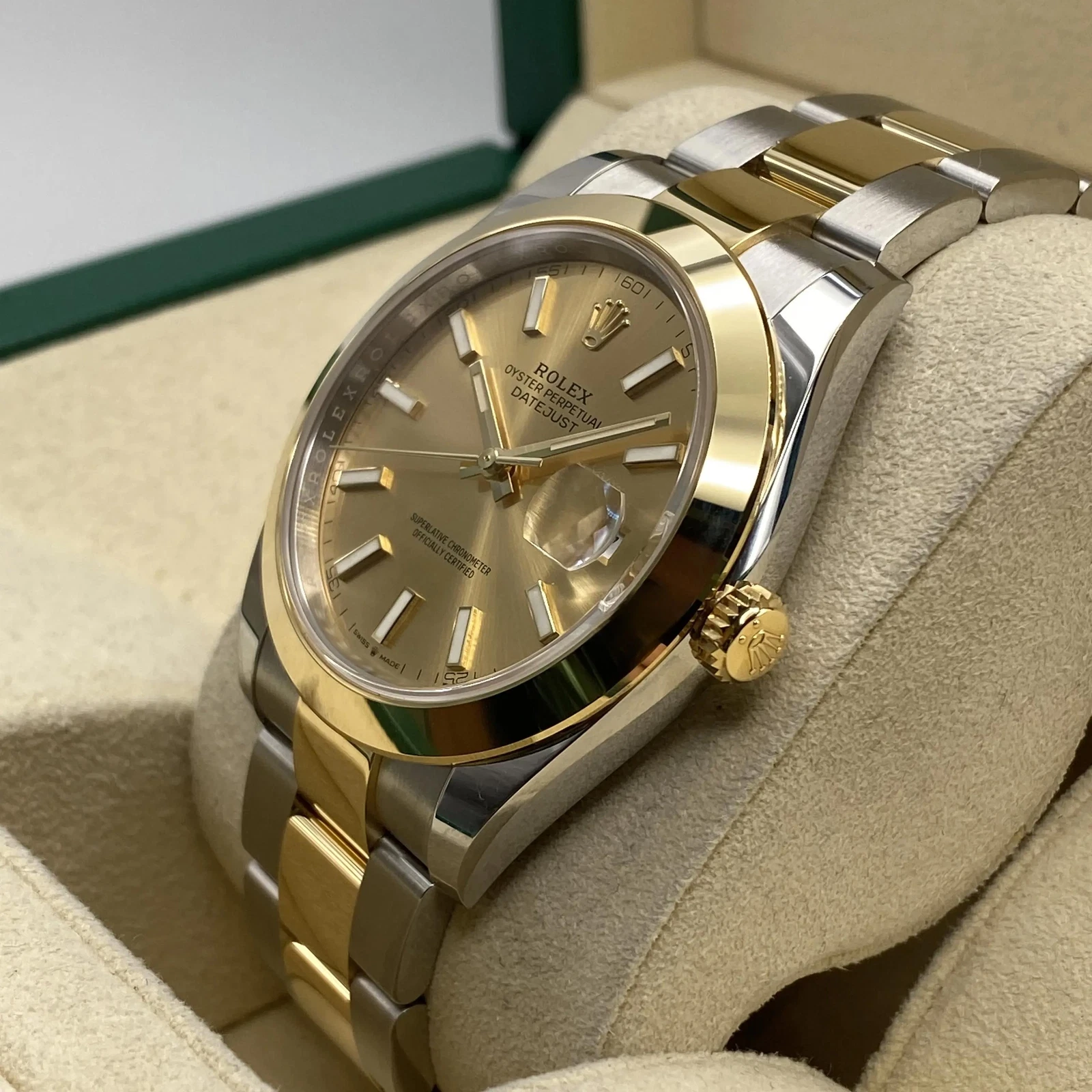Rolex Datejust 41mm 126303 Champagne Index Oyster Steel and Yellow Gold Mens Watch - Image 5