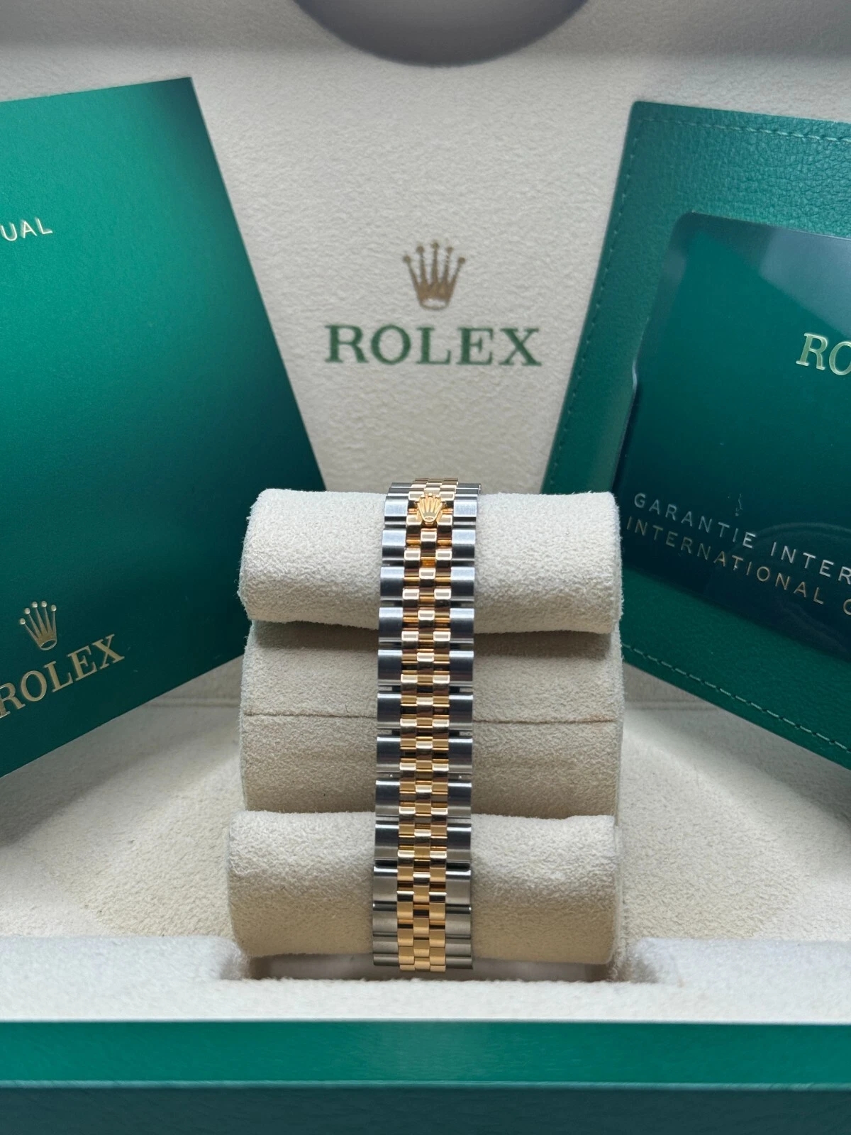 Rolex Lady-Datejust 28mm 279173 Silver Diamond Dial Oyster Bracelet - Image 12