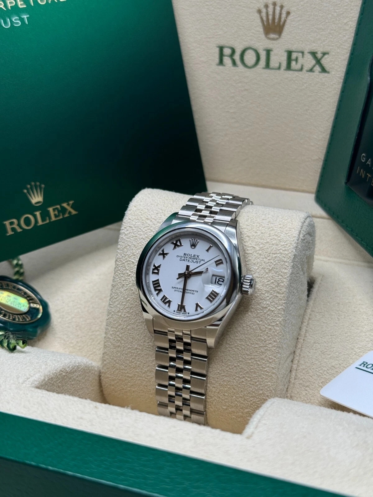 Rolex Lady-Datejust 279160 Oyster Perpetual 28mm White Dial Oyster Bracelet - Image 5