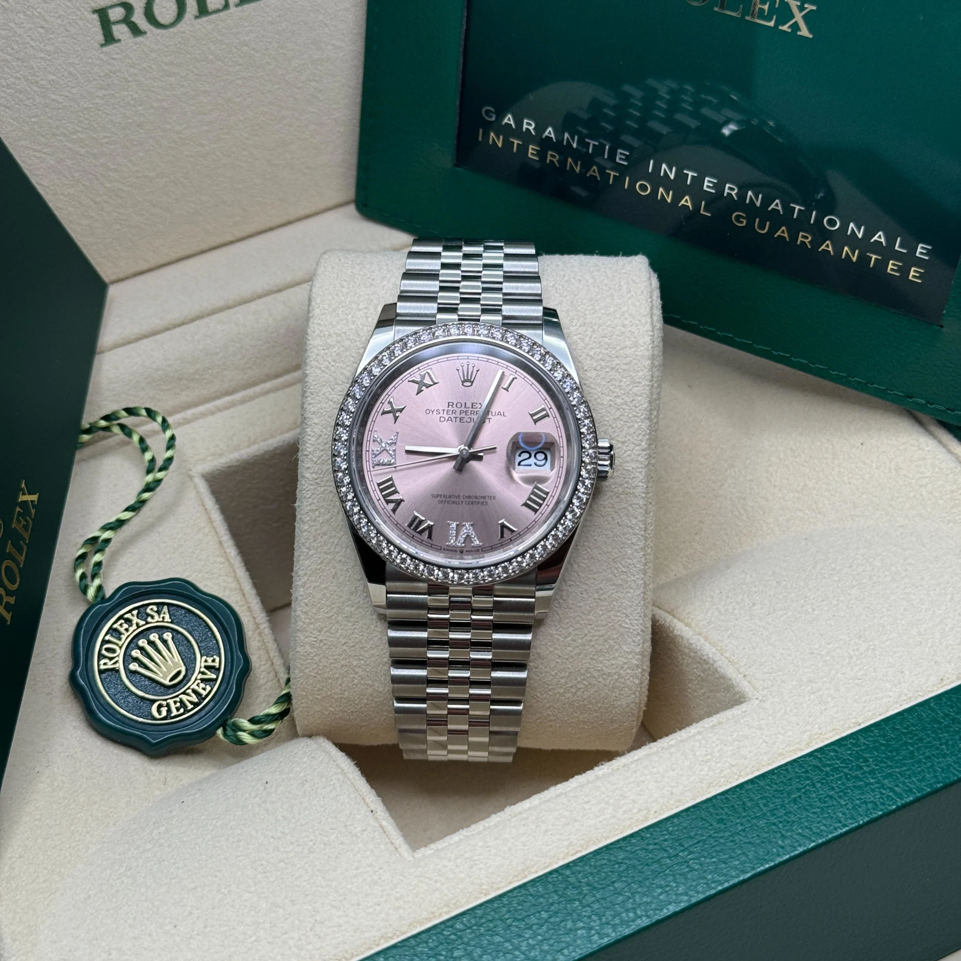 Rolex Datejust 36mm 126284 Pink Dial Jubilee Bracelet - Image 8