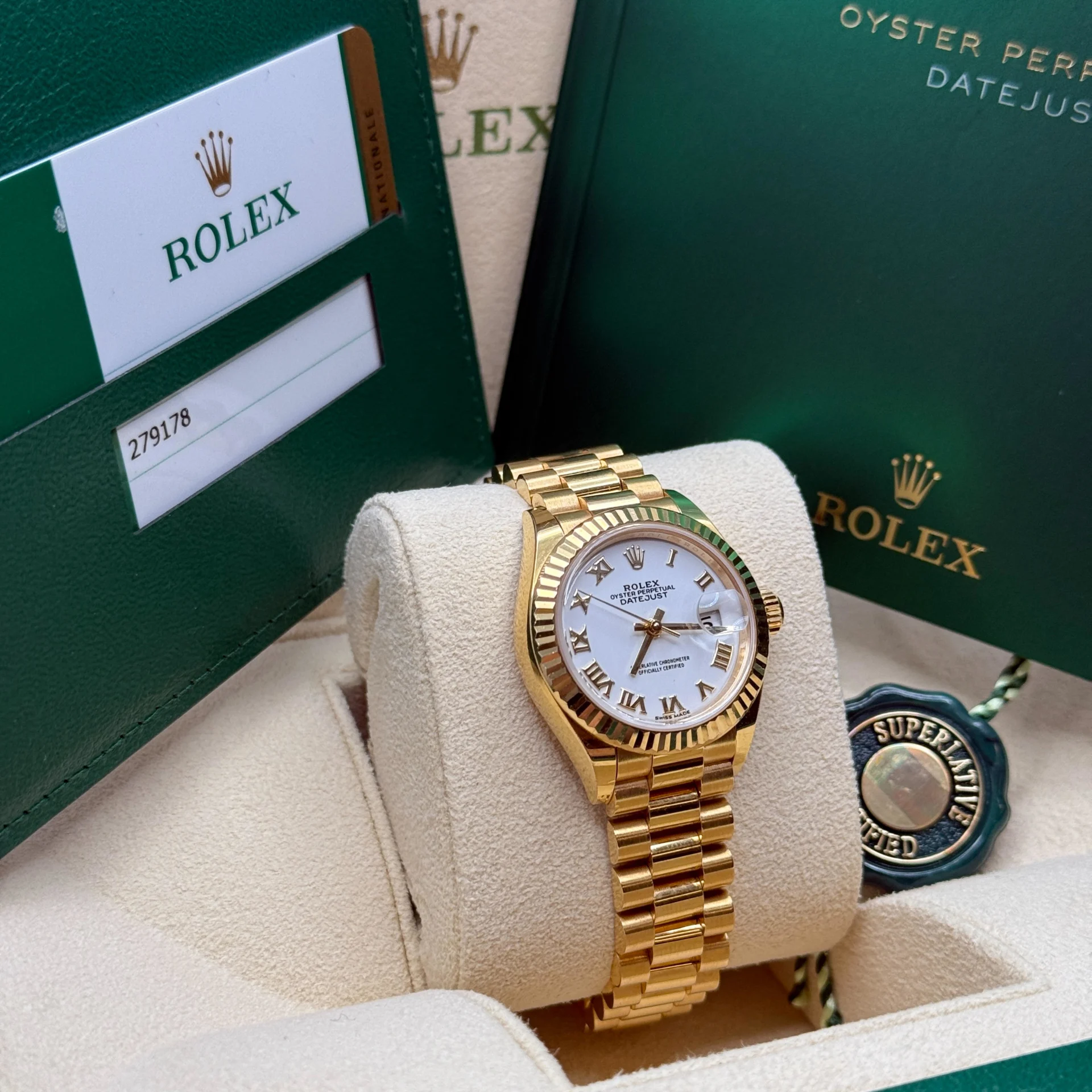 Rolex Lady-Datejust 28mm 279178 White Dial - Image 4