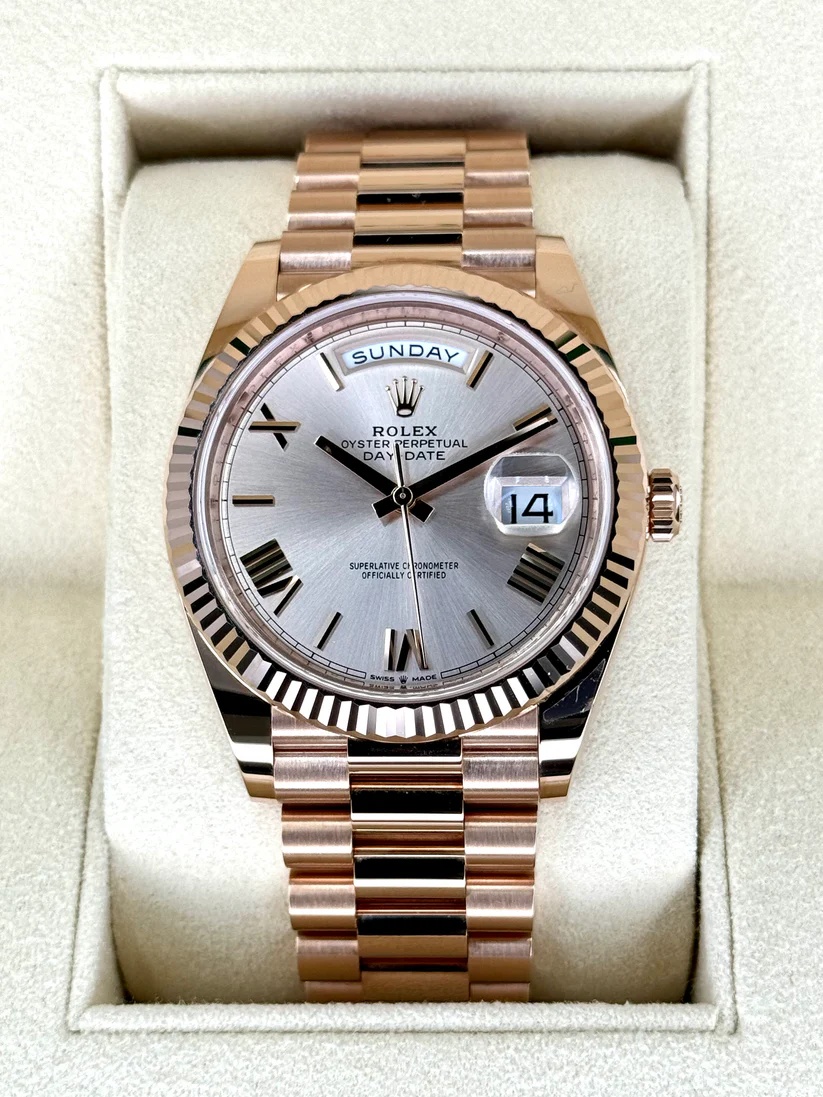Rolex Day-Date "President" 40mm Everose Gold Sundust Roman Dial - 228235 - Image 2
