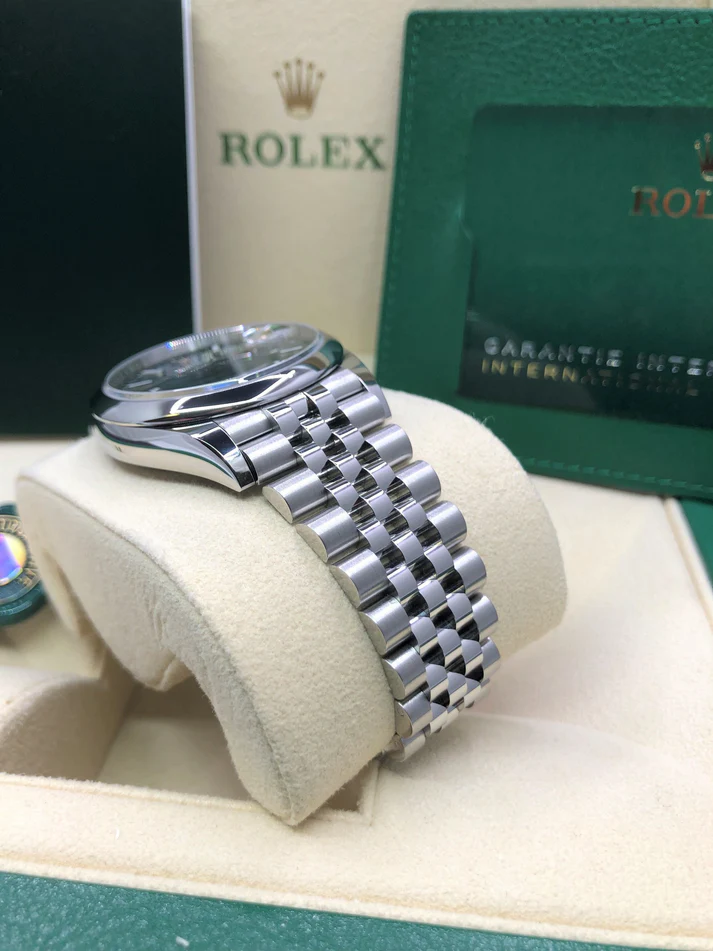 Rolex Datejust 36mm 126200 Green Dial Watch - Image 7