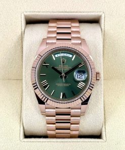 Alternative view of Rolex  Day-Date "President" 40mm Everose Gold Olive Green Roman Dial - 228235