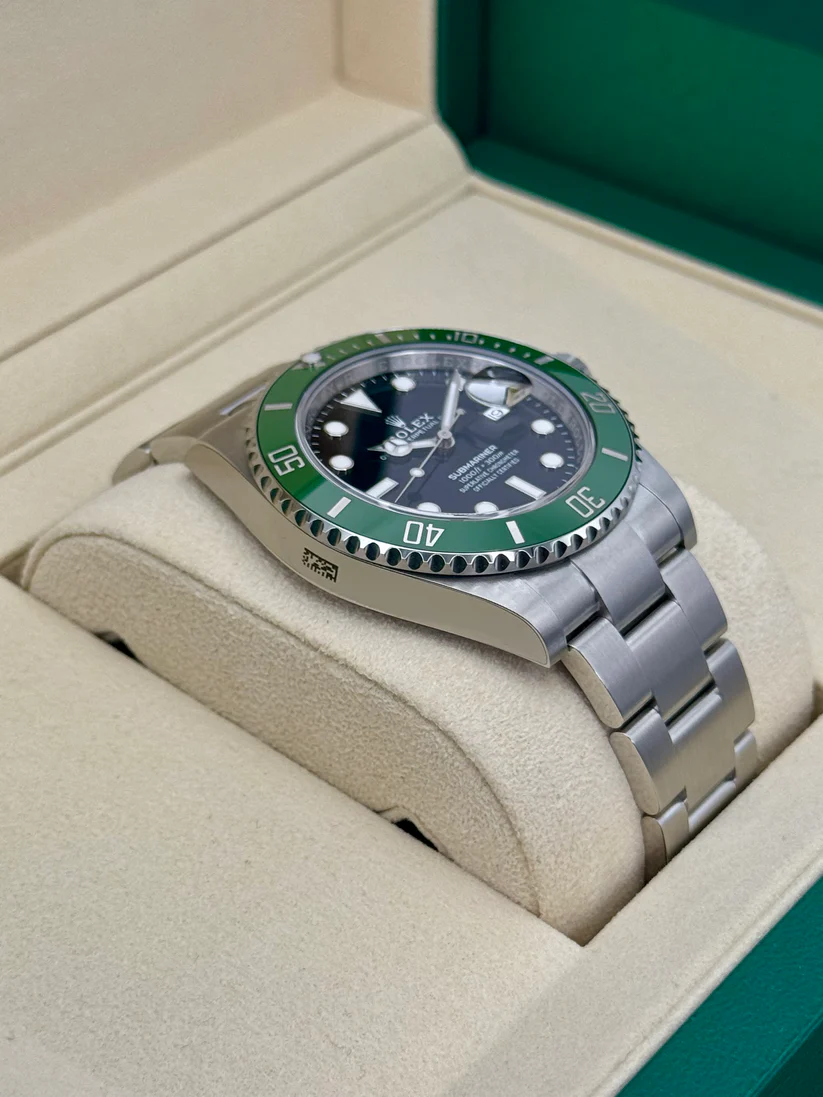 Rolex Submariner 41mm 126610LV - Image 4