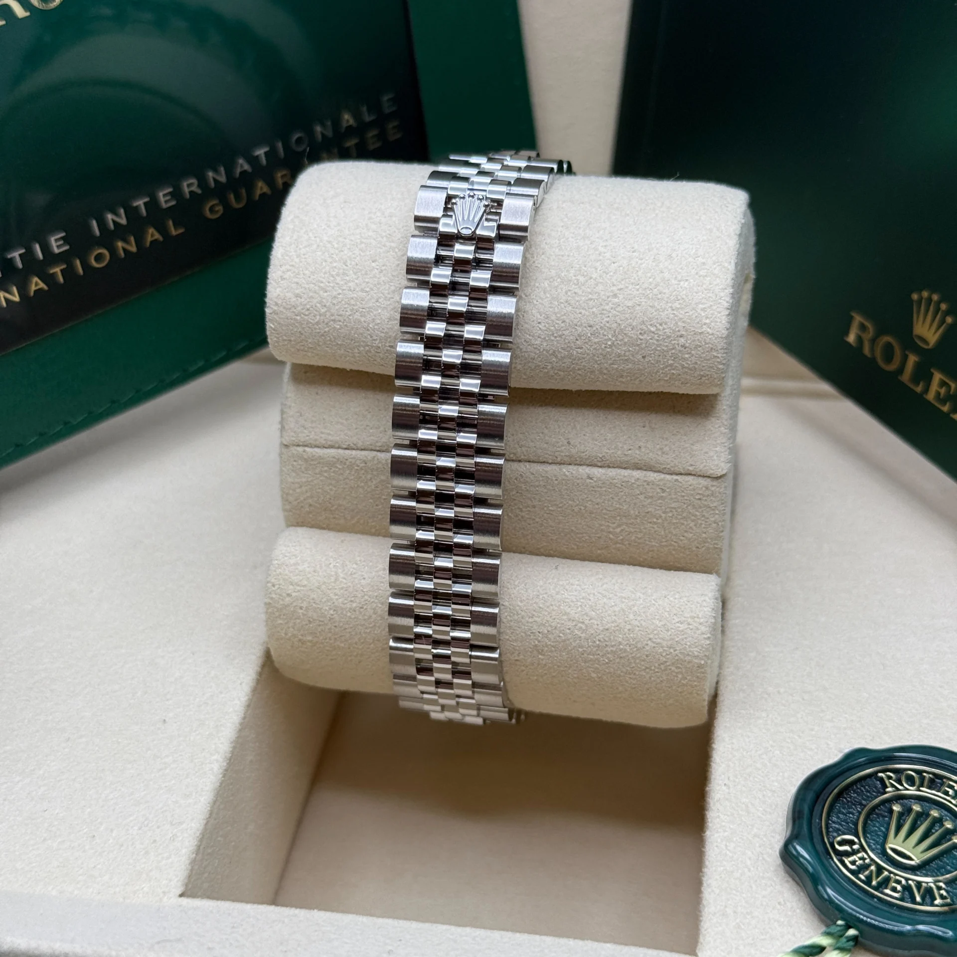 Rolex Lady-Datejust 28mm 279174 Dark Grey Diamond Dial Oyster Bracelet - Image 7