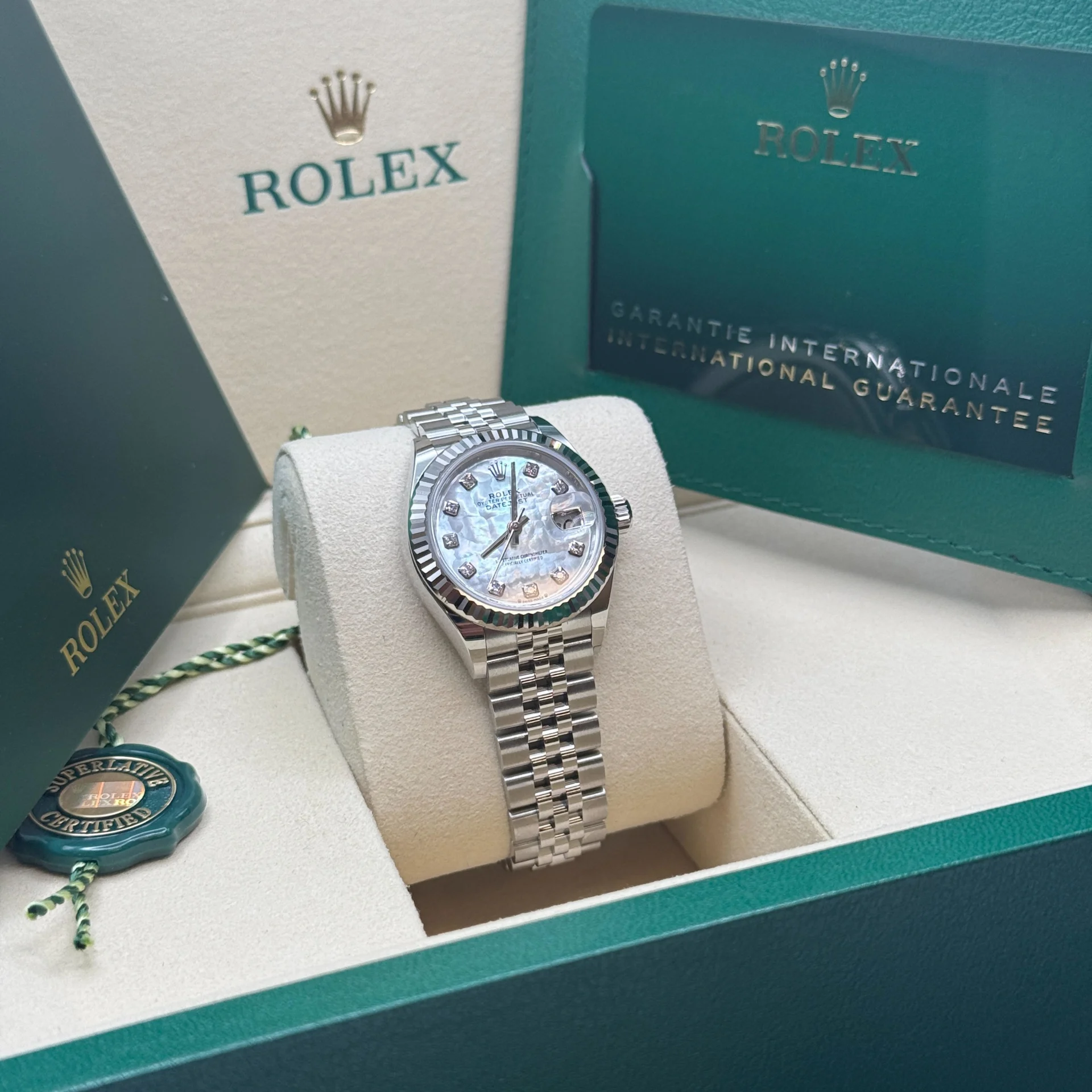 Rolex Lady-Datejust 28mm 279174 Mother Of Pearl Diamond Dial Oyster Bracelet - Image 10