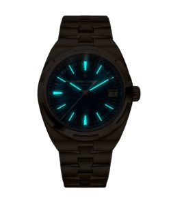 Alternative view of Vacheron Constantin Overseas Self-Winding Ref. # 4500V/110R-B705